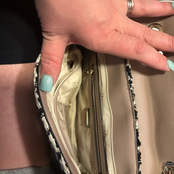 Guess Vintage bag nwot - Picture 3 of 5